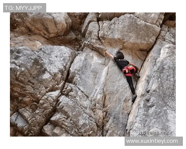 重庆攀岩队战术揭秘:探索攀岩巨献背后的秘密与技巧